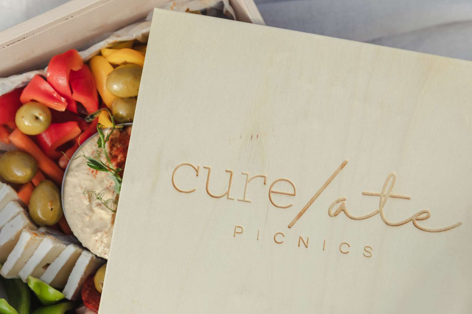 Cure/ate's artisan Picnic Boxes & Boards in Mallorca